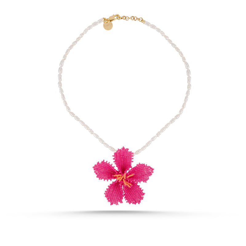 FLOWER PENDANT PEARL NECKLACE